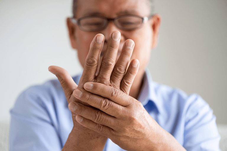 early-signs-of-parkinsons-disease-you-should-not-ignore